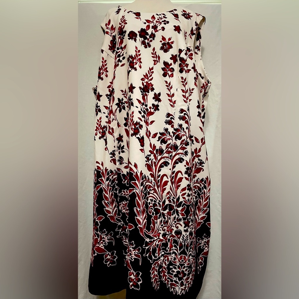 Jessica London Women’s Dress Plus Size Sleeveless Long White and Floral Size 32W